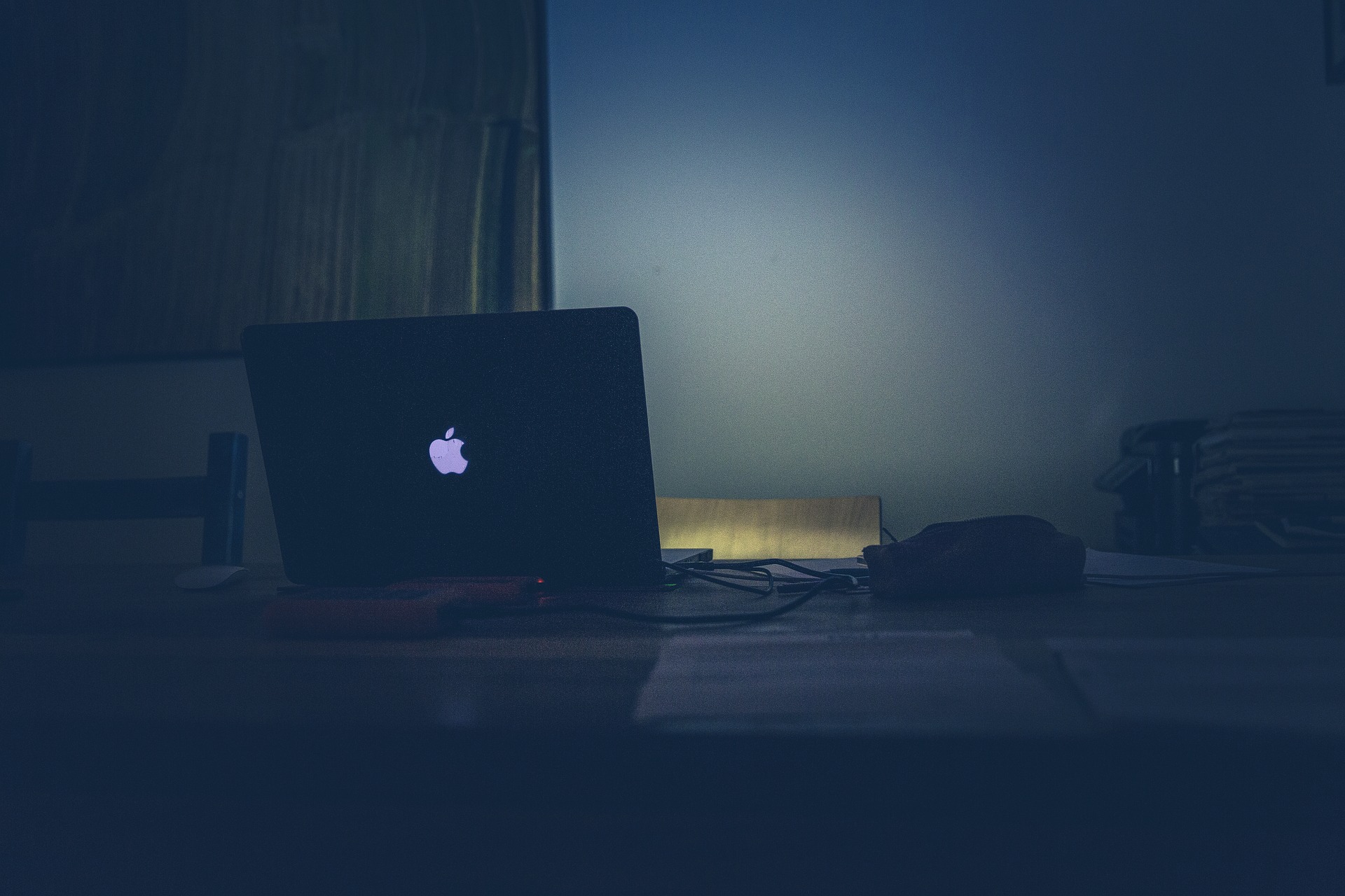 Leia mais sobre o artigo Webwriter – O lado escuro e mais lucrativo da profissão